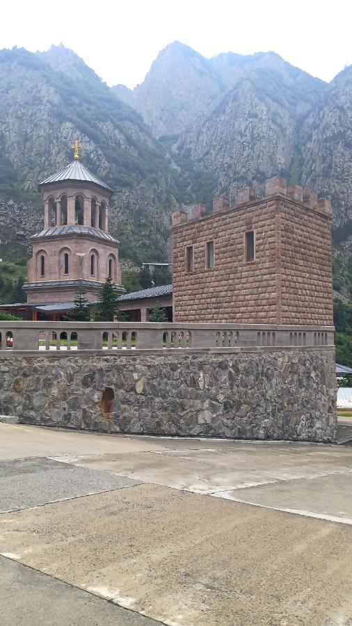 Eastern Georgia Hotel Kazbegi Exterior photo